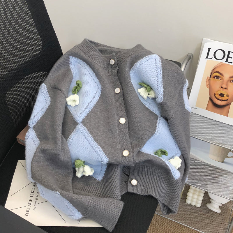 Floral Decorated Handcrafted Cardigan