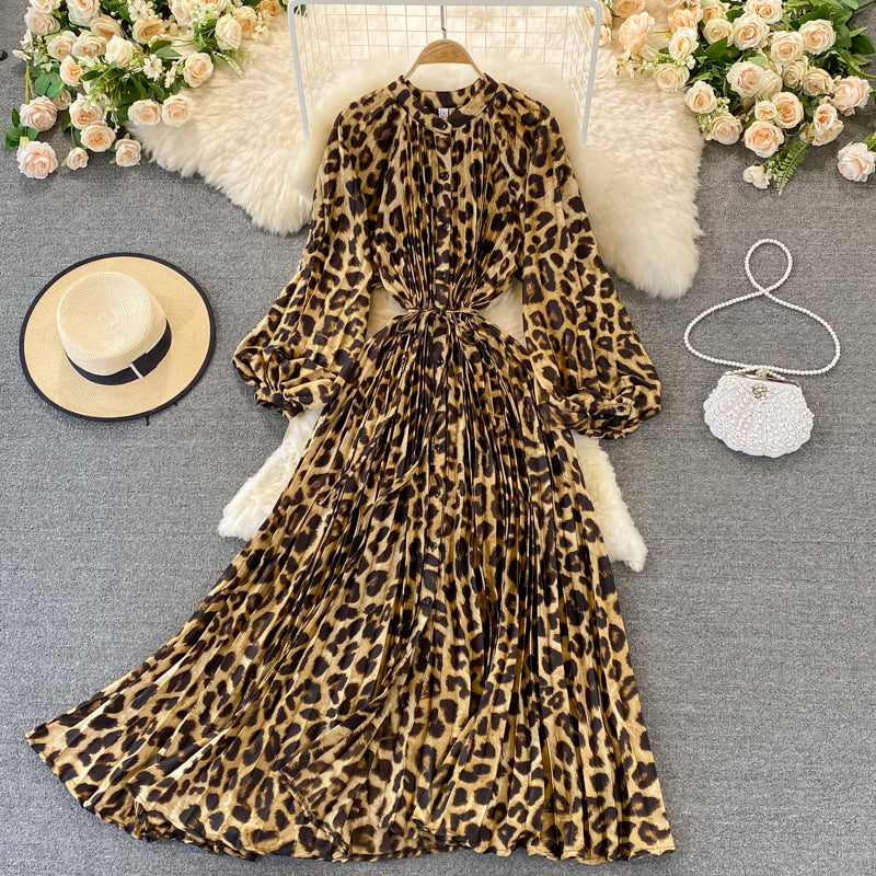 Round Collar Floral Printed Satin Dress