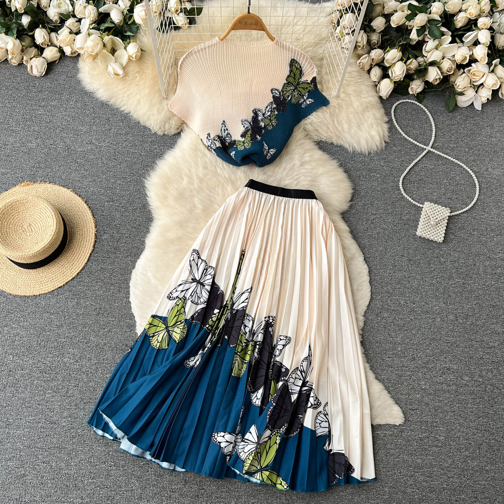 Printed T-shirt&Pleated Skirt 2Pcs