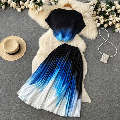 Printed T-shirt&Pleated Skirt 2Pcs
