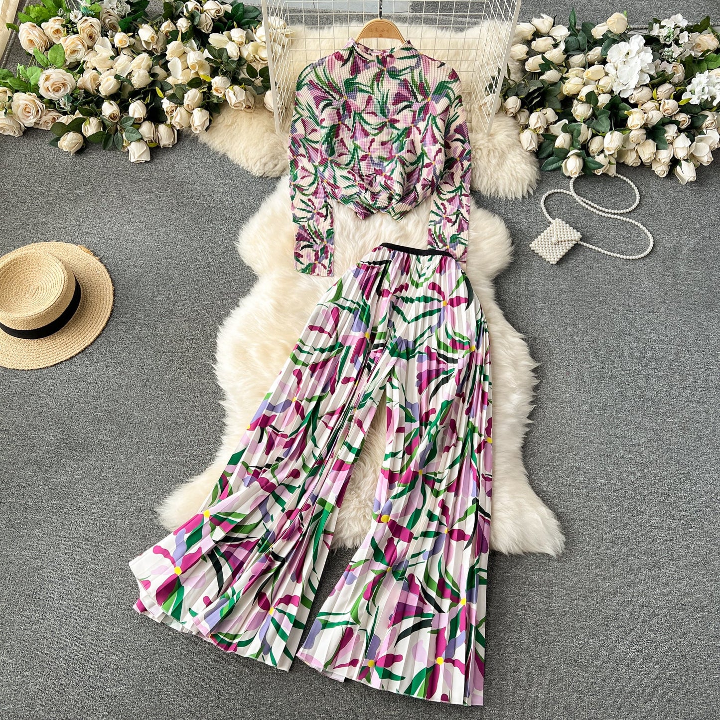 Pleated Knitwear&Wide-leg Trousers Printed 2Pcs